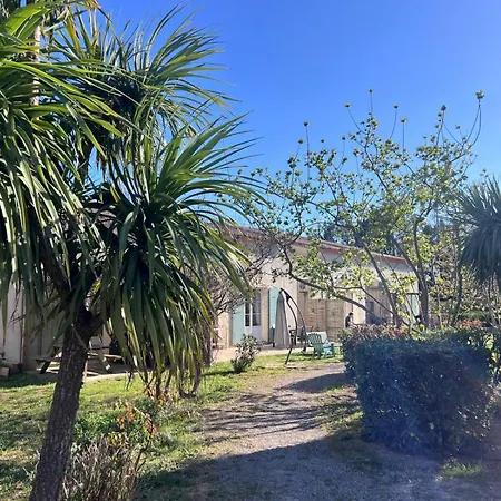 Gabin Sous Les Oliviers Holiday home *